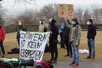 Bild: Demo vorm Amtsgericht