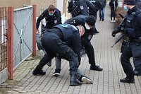 Bild: Protest-Spaziergang gegen Corona-Ma&szlig;nahmen