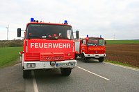 Bild: Unfallflucht und verlorene Ladung auf der B4
