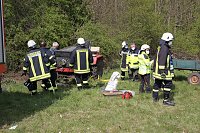 Bild: Gespann &uuml;berschlug sich in der Goldenen Aue