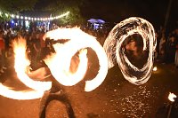 Bild: Teich in Flammen
