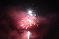 Bild: Teich in Flammen