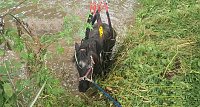 Bild: Bei Gro&szlig;wechsungen musste ein Pferd aus der Helme gehoben werden