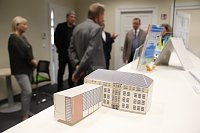 Es ist geschafft: das Oberstufengebäude des Humboldt-Gymnasiums wurde heute Nachmittag offiziell seiner Bestimmung übergeben Bild: Es ist geschafft: das Oberstufengebäude des Humboldt-Gymnasiums wurde heute Nachmittag offiziell seiner Bestimmung übergeben
