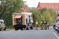 Bild: Die Polizei nimmt einen Mann fest, der ein Haus anz&uuml;nden wollte