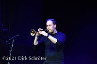 Bild: JazzRabazz mit Frederike G&auml;&szlig;lein, "Bluff" und dem "Tingvall Trio"