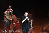 Bild: JazzRabazz mit Frederike G&auml;&szlig;lein, "Bluff" und dem "Tingvall Trio"