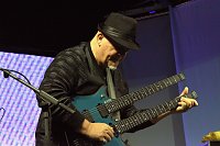 Eröffnung des 22 Plus Jazzfrühlings mit Frank Gambale Bild: Eröffnung des 22 Plus Jazzfrühlings mit Frank Gambale