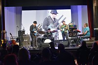 Eröffnung des 22 Plus Jazzfrühlings mit Frank Gambale Bild: Eröffnung des 22 Plus Jazzfrühlings mit Frank Gambale