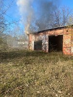 Starke Rauchentwicklung auf dem Gelände des alten Gaswerks rief gestern die Feuerwehr auf den Plan Bild: Starke Rauchentwicklung auf dem Gelände des alten Gaswerks rief gestern die Feuerwehr auf den Plan