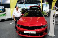 Bild: Peter Blei unterwegs auf der Erfurter Automobilmesse