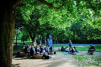 Aufräum-Aktion der Humbolt-Schüler im Stadtpark Bild: Aufräum-Aktion der Humbolt-Schüler im Stadtpark