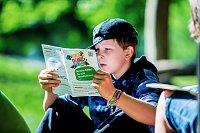 Aufräum-Aktion der Humbolt-Schüler im Stadtpark Bild: Aufräum-Aktion der Humbolt-Schüler im Stadtpark