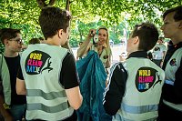 Aufräum-Aktion der Humbolt-Schüler im Stadtpark Bild: Aufräum-Aktion der Humbolt-Schüler im Stadtpark