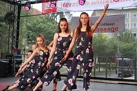 Bild: Weinfest am Sonntag