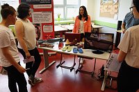 An der Lessing-Schule wurde gestern die dritte Runde des "Tags in der Praxis" mit einer Berufsmesse eingeläutett Bild: An der Lessing-Schule wurde gestern die dritte Runde des "Tags in der Praxis" mit einer Berufsmesse eingeläutett