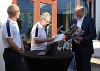 Verleihung der Ehrenplaketten des Landkreises Nordhausen 2022 in der Kalkhütte in Urbach Bild: Verleihung der Ehrenplaketten des Landkreises Nordhausen 2022 in der Kalkhütte in Urbach
