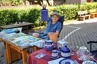 Flohmarkt in Garagen Bild: Flohmarkt in Garagen