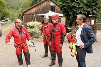 Rettung aus der Finsternis - am Rabensteiner Stollen wurde heute die Rettung unter Tage geprobt Bild: Rettung aus der Finsternis - am Rabensteiner Stollen wurde heute die Rettung unter Tage geprobt