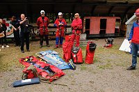 Rettung aus der Finsternis - am Rabensteiner Stollen wurde heute die Rettung unter Tage geprobt Bild: Rettung aus der Finsternis - am Rabensteiner Stollen wurde heute die Rettung unter Tage geprobt