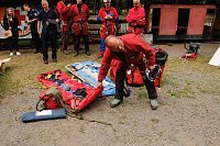 Rettung aus der Finsternis - am Rabensteiner Stollen wurde heute die Rettung unter Tage geprobt Bild: Rettung aus der Finsternis - am Rabensteiner Stollen wurde heute die Rettung unter Tage geprobt