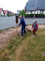 Bienenhotel mit angeschlossener Wiese Bild: Bienenhotel mit angeschlossener Wiese