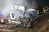 Bild: Fahrzeugbrand auf der A38