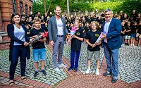 Bild: Begr&uuml;&szlig;ung der neuen Humboldt-Sch&uuml;ler
