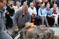 Bild: Glockenguss vor St. Blasii in Nordhausen