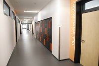 Bild: Es "Schillert" in Bleicherode - der Umbau des Gymnasiums wurde heute offiziell beendet