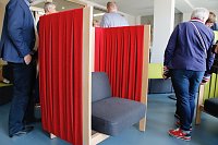Bild: Es "Schillert" in Bleicherode - der Umbau des Gymnasiums wurde heute offiziell beendet