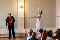 Das Duo Ruggieri trat am 1. Dezember im Humboldt-Gymnasium auf Bild: Das Duo Ruggieri trat am 1. Dezember im Humboldt-Gymnasium auf
