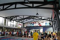 Bild: Wettk&auml;mpfe im Becken und im Boxring