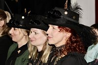 Bild: Begeisterte Zuschauerinnen verfolgten das Rockmusical "Faust n Roll nach Goethe" im Stocksen in Sondershausen