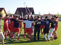 Bild: Pokalfreuden in G&ouml;rsbach