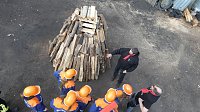 Die Jugendfeuerwehr zu Gast bei den Südharzer Köhlern Bild: Die Jugendfeuerwehr zu Gast bei den Südharzer Köhlern
