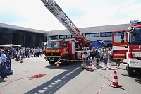 Bild: Tag der offenen T&uuml;r bei der neuen Nordh&auml;user Feuerwache
