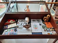 Bild: Schlaraffen-Ausstellung in der Flohburg