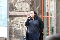 "Der Völkermord geht weiter" - auf dem Rathausplatz kam heute die jesidische Gemeinschaft zusammen um an das Schicksal ihrer Glaubensgemeinschaft zu erinnern Bild: "Der Völkermord geht weiter" - auf dem Rathausplatz kam heute die jesidische Gemeinschaft zusammen um an das Schicksal ihrer Glaubensgemeinschaft zu erinnern
