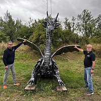 Drachen-Alarm am Sundhäuser Kiesteich Bild: Drachen-Alarm am Sundhäuser Kiesteich