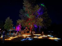 Großes Spektakel am Abend: das Lichterfest Bild: Großes Spektakel am Abend: das Lichterfest