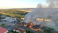 Feuer im Gelände der NDH Entsorgungsbetreibergesellschaft Bild: Feuer im Gelände der NDH Entsorgungsbetreibergesellschaft