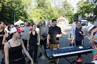 Theaterfest auf dem Gehegeplatz in Nordhausen Bild: Theaterfest auf dem Gehegeplatz in Nordhausen