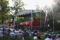 Theaterfest auf dem Gehegeplatz in Nordhausen Bild: Theaterfest auf dem Gehegeplatz in Nordhausen