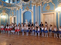 Bild: Die T&auml;nzer und T&auml;nzerinnen im Blauen Saal in Sondershausen