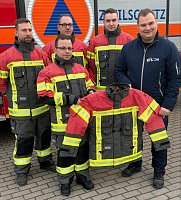 Bild: Neue Ausr&uuml;stung f&uuml;r Heringer Feuerwehr