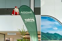 Bild: Weihnachtsbau in der Skoda-Autowelt geschm&uuml;ckt