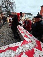 Bild: Peter Blei unterwegs auf dem Weihnachtsmarkt