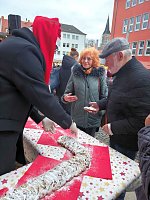 Bild: Peter Blei unterwegs auf dem Weihnachtsmarkt