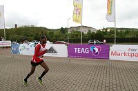 Bild: Auf der Zielgerade beim 11. Harztorlauf